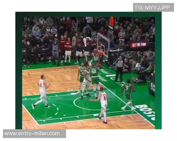 埃文斯替补出战三分球高效命中助球队逆转获胜贡献21分